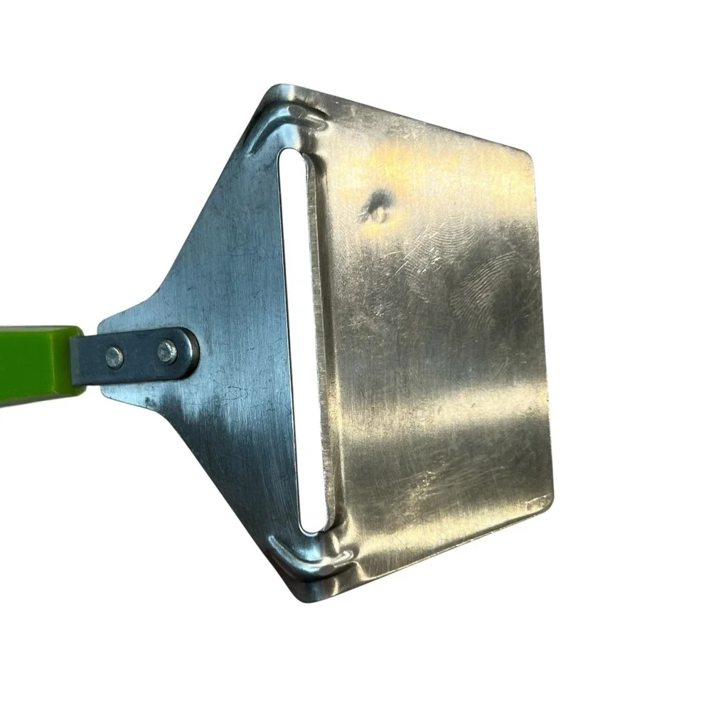 Vintage Travco Cheese Slicer Green Planer With Embossed‎ Daisy Flower Handle MCM